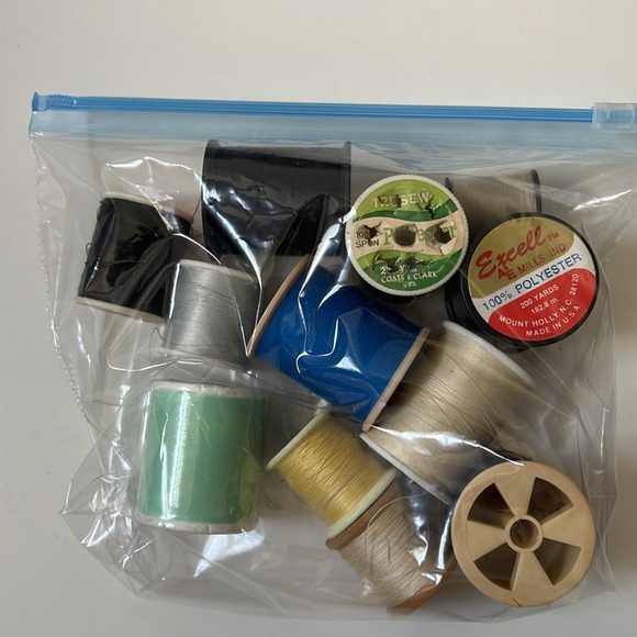 Vintage sewing notions - Picture 10 of 10